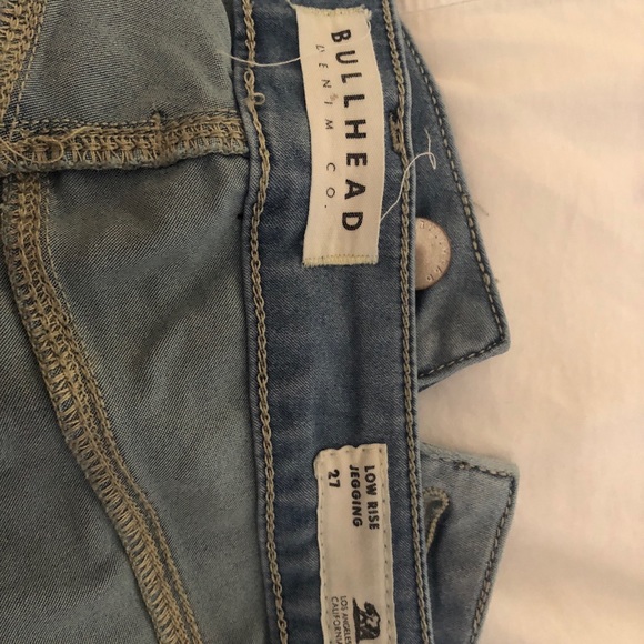 Bullhead denim co low rise jeggings size - Picture 5 of 8
